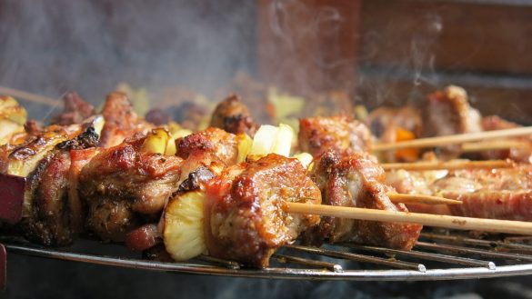 Szaszłyki na grillu