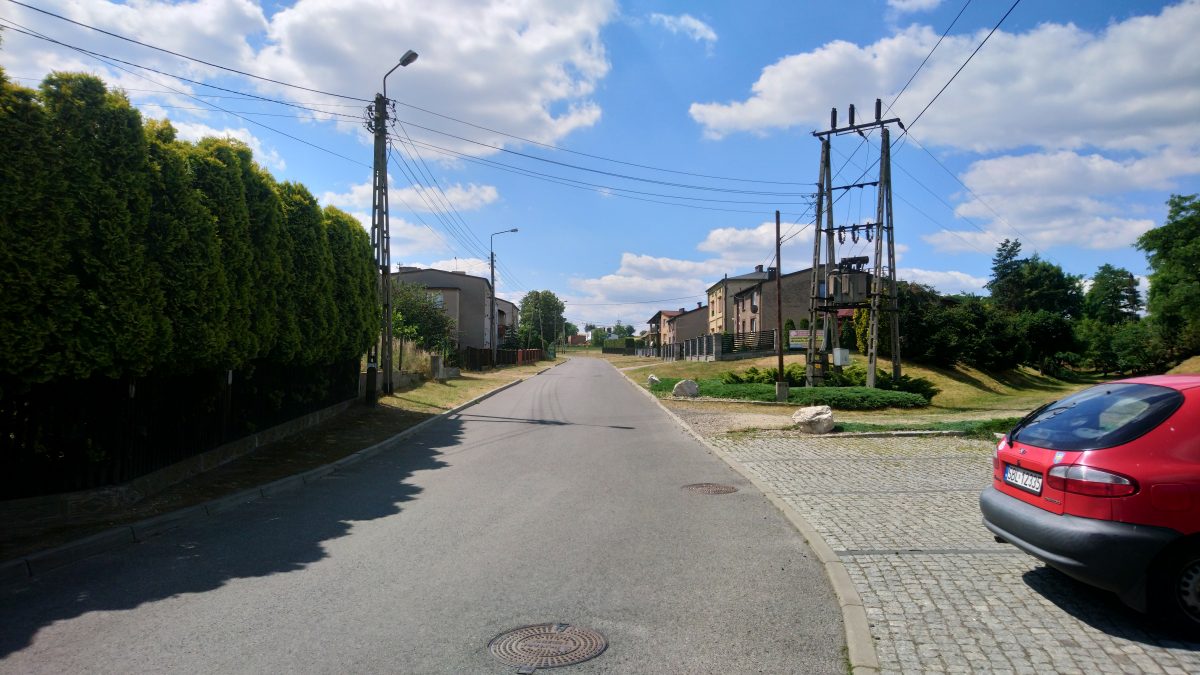 Ulica Zabytkowa w Lędzinach