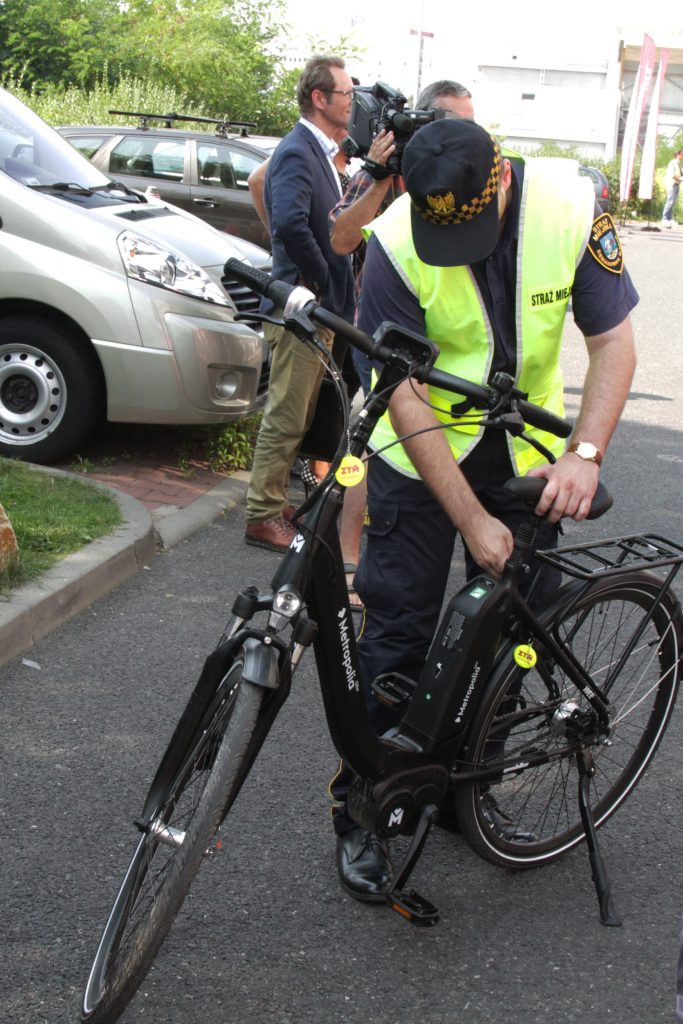 Straż miejska i policja są interwencje, gdy rower
