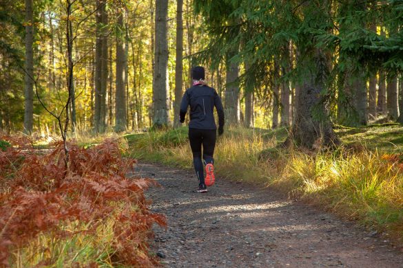 Kobieta uprawiająca jogging