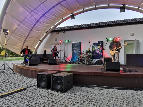 odnowionym amfiteatrze odbył się koncert na Pożegnanie lata.