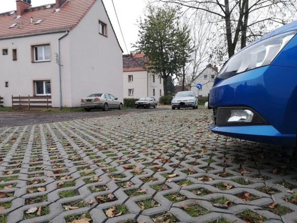 Parking przy osiedlu