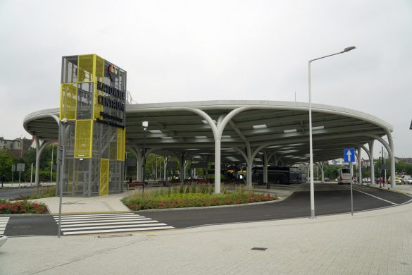 Centrum przesiadkowe Sadowa