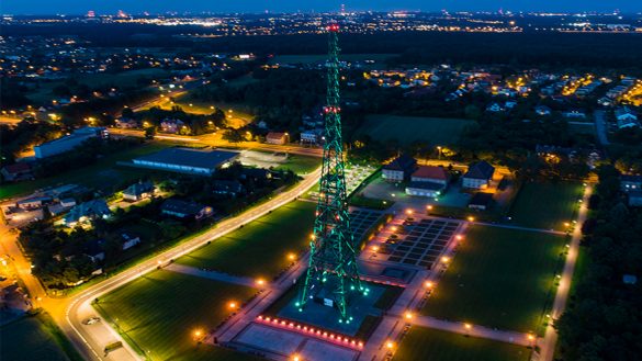 Radiostacja nocą