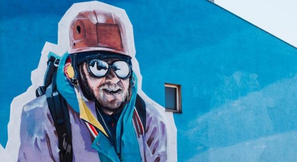 Mural przedstawiający Jerzego Kukuczkę