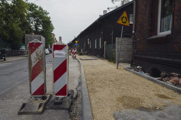 Trwa remont ulicy Dąbrowskiego.