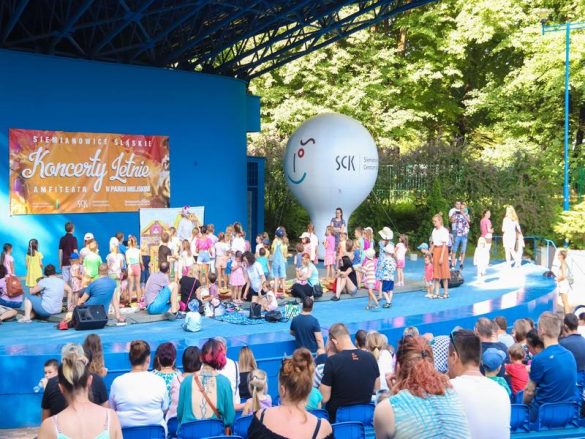 Tłumy w amfiteatrze działającym pod auspicjami Siemianowickiego Centrum Kultury.