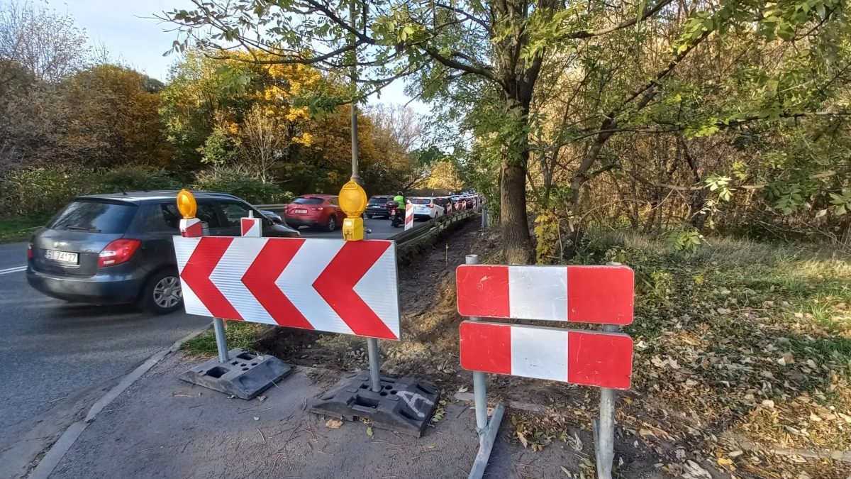 Budowa nowego chodnika na ul. Zwycięstwa w Siemianowicach Śląskich.