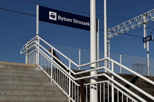 Bytom Stroszek - wejście na peron